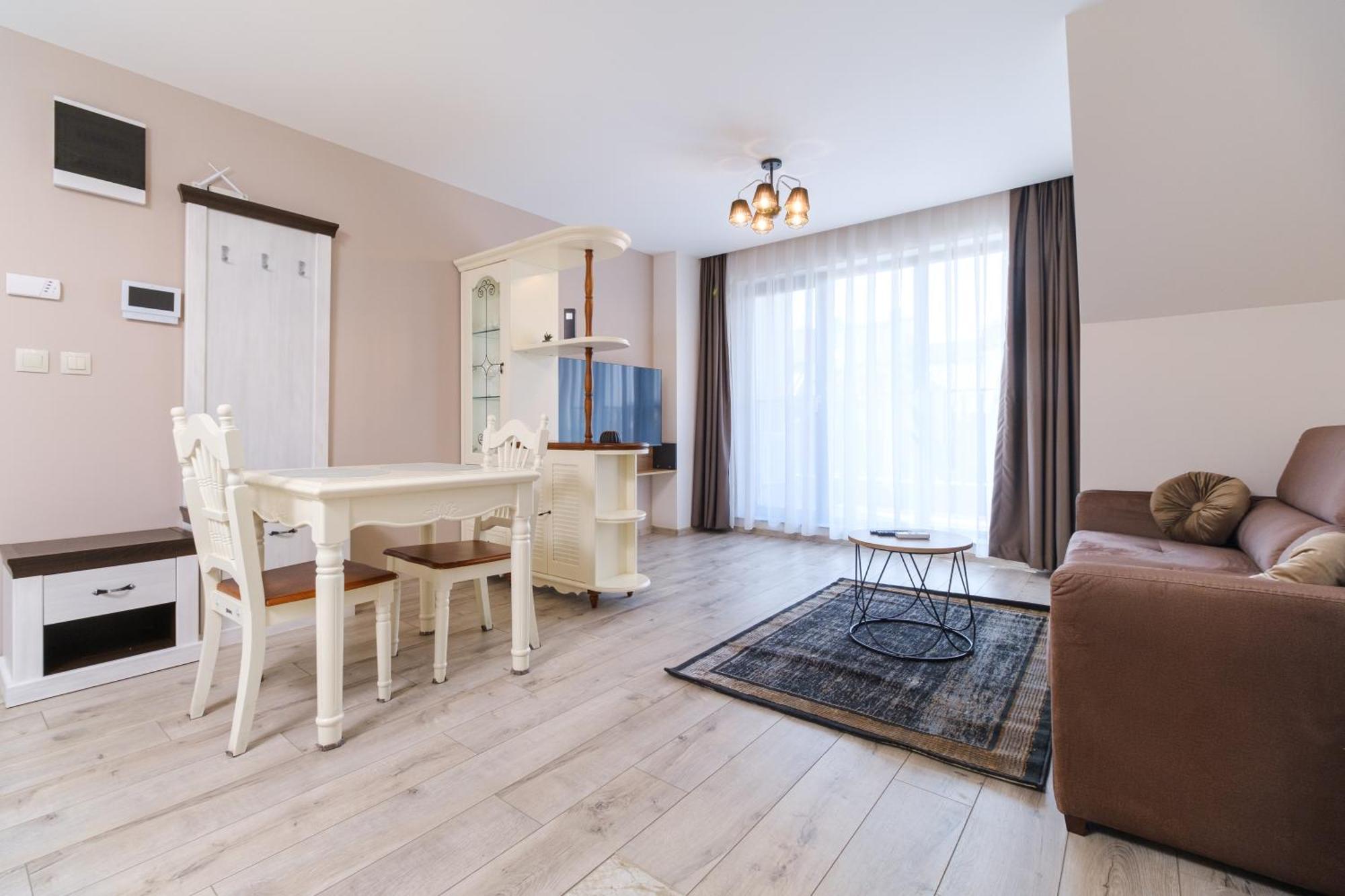 Ldv 13 Apartments Free Private Parking Plovdiv Exterior foto